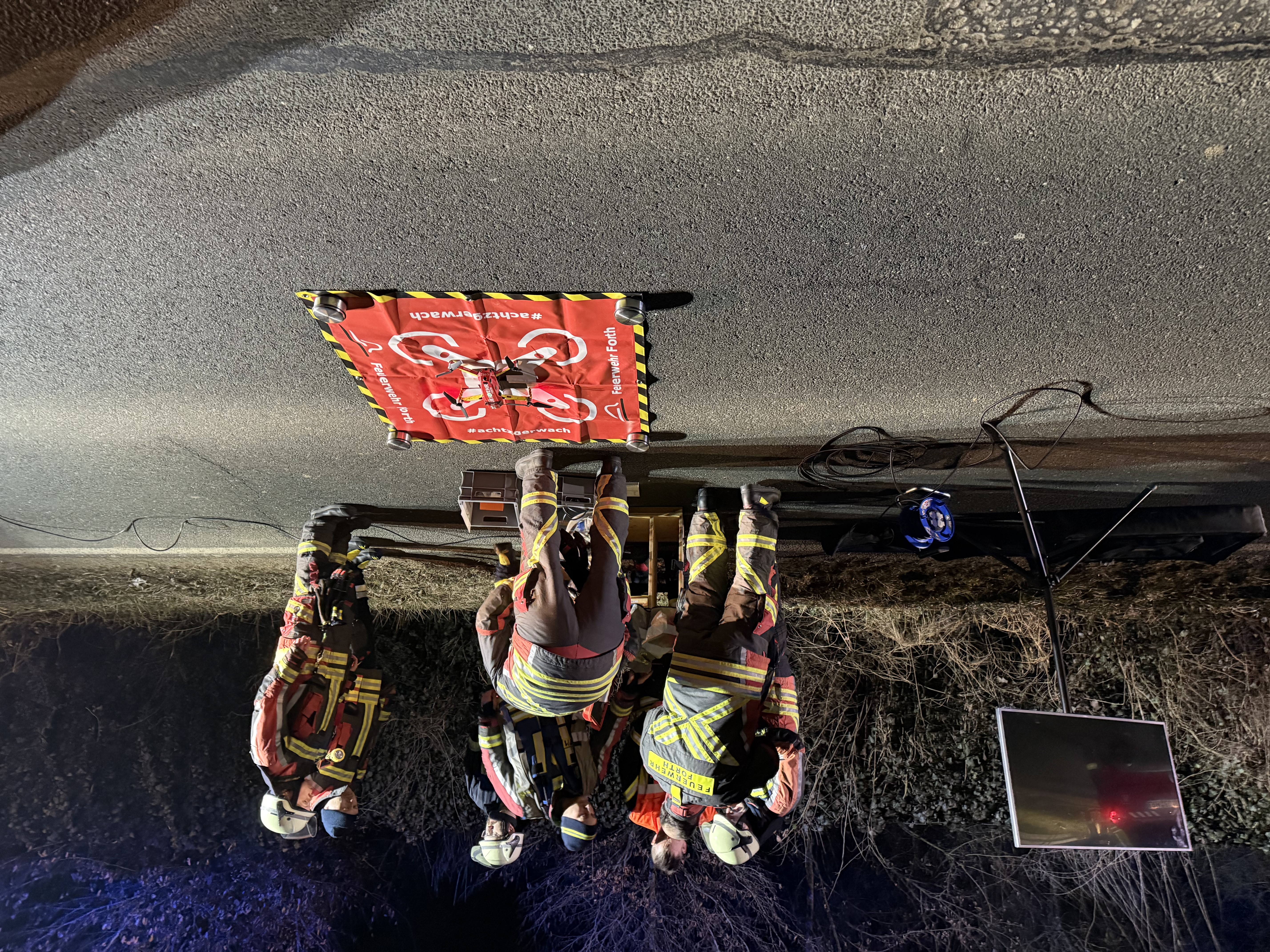 25-02-20 23-16-01 0826.jpg